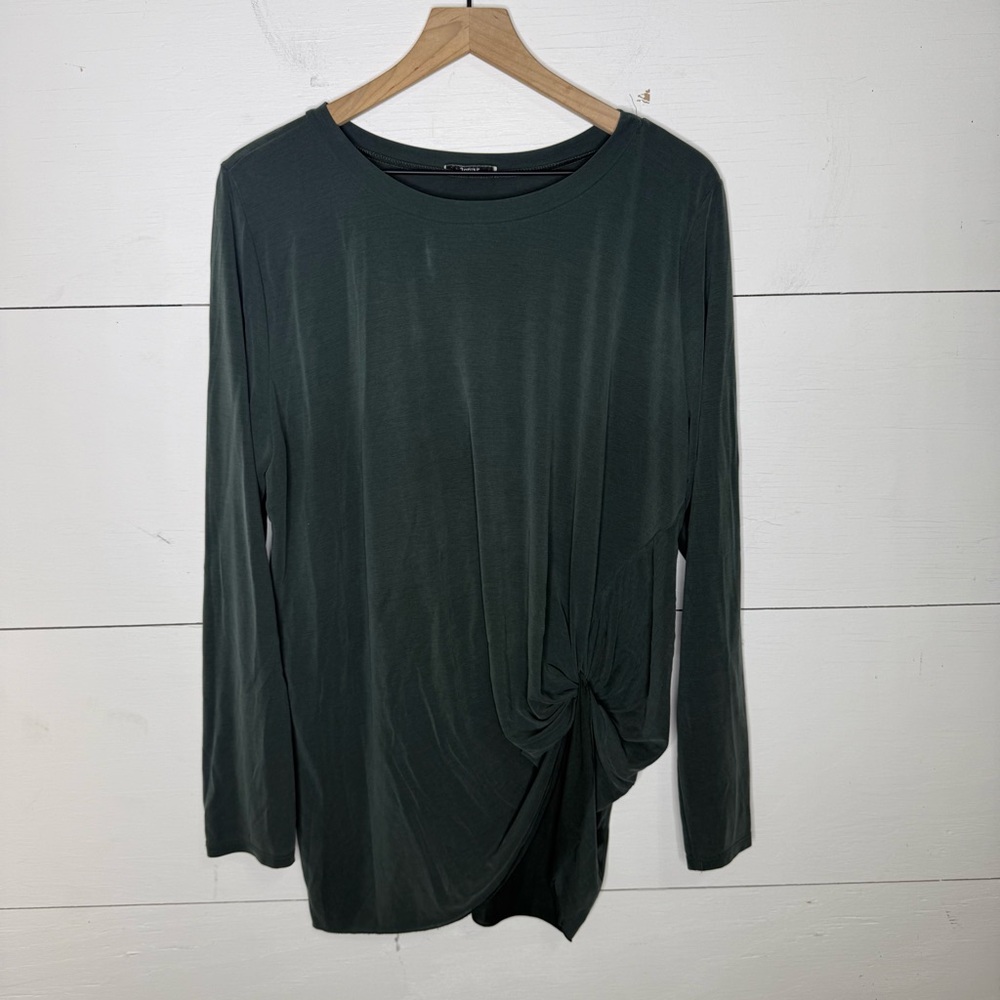 Jodifl • Forest Green Women's Long Sleeve Twisted Hem Top